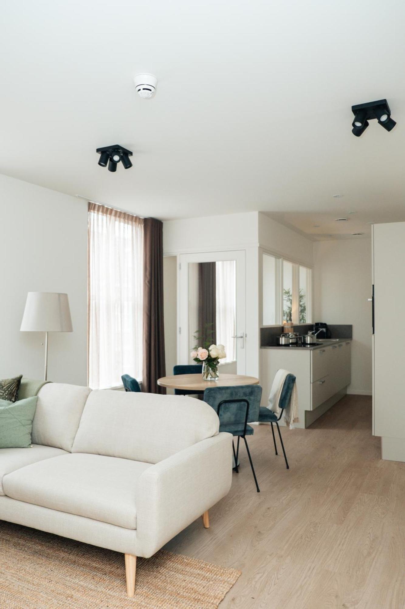 Urban Suites Eindhoven Exterior photo
